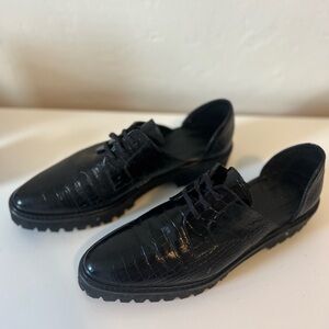 Freda Salvador Black Croc-Embossed Loafers